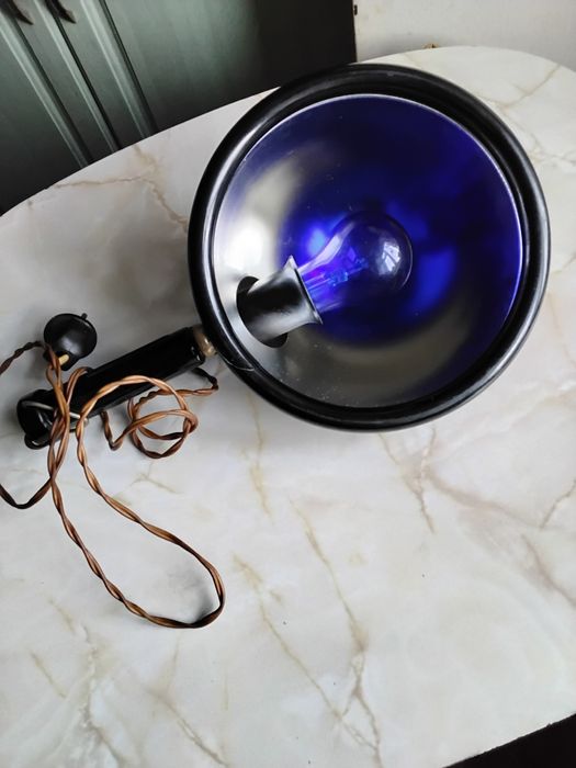 Предлагаю к продаже лампу физиотерапевтическую