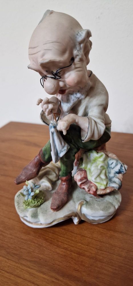 Branca de neve e os 7 anões - estatua capodimonte