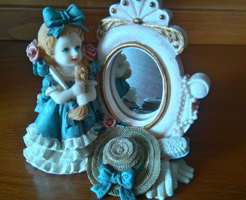 2 bonecas-espelho de porcelana rosa e azul