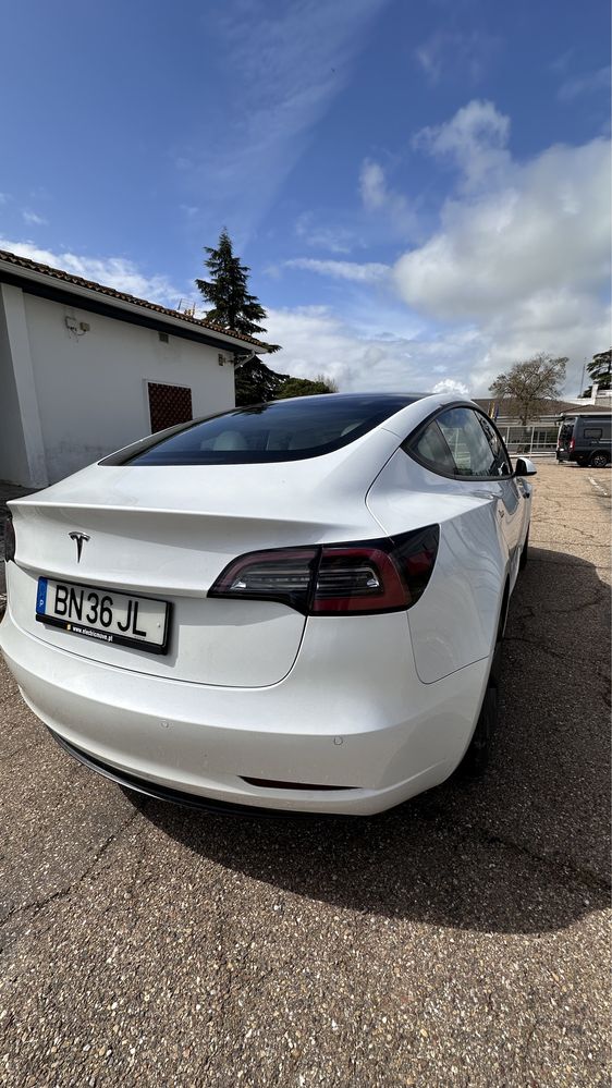 Tesla Model 3 Tração Traseira 2a geração