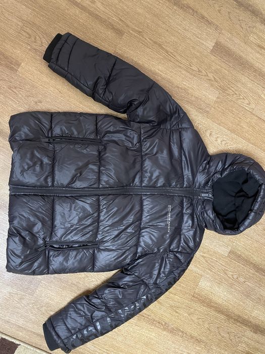 Продам фирменную куртку пуховик зимнюю Reserved р.152-158
