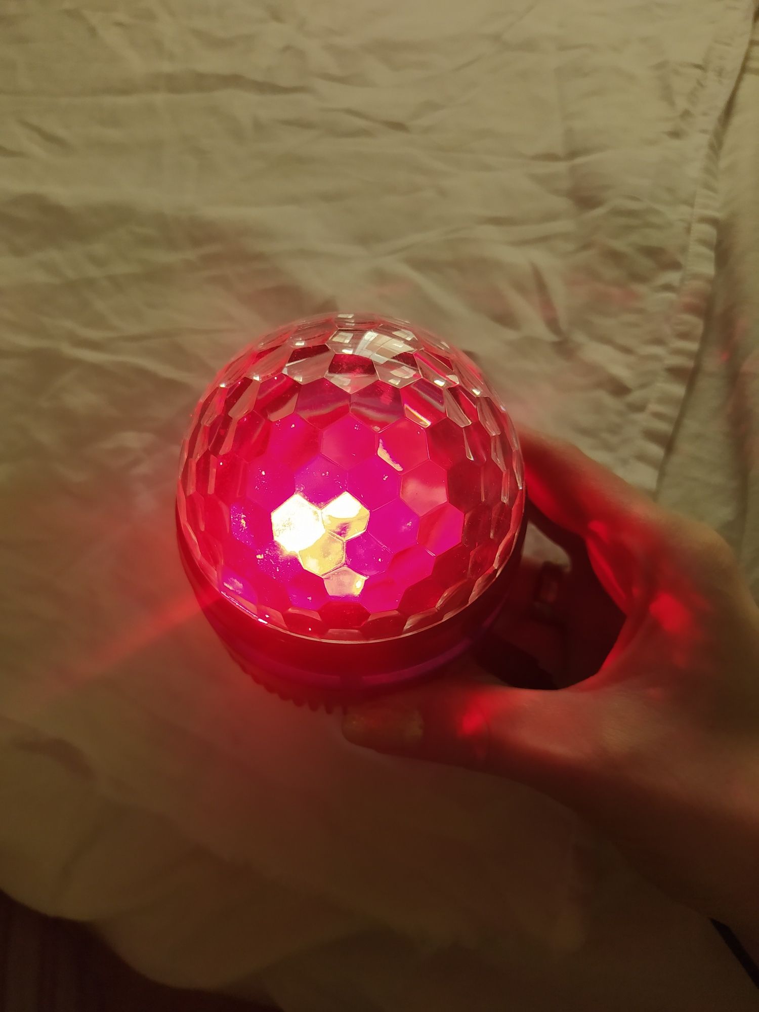 Mały projektor lampka kula dyskotekowa wielokolorowy usb