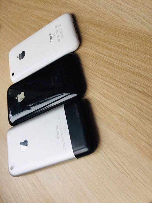 Zestaw kolekcjonerski Apple iPhone 2g