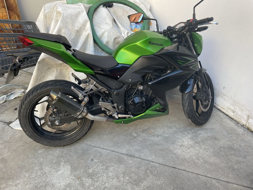 Kawasaki z 300 abs