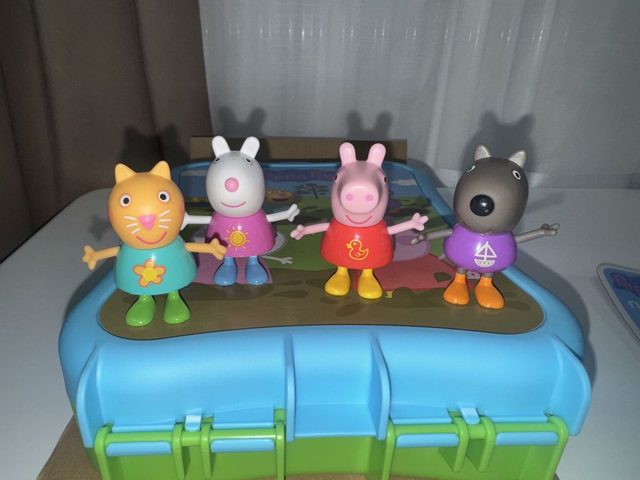 Дитячий ігровий набір Свинка Пеппа та друзі