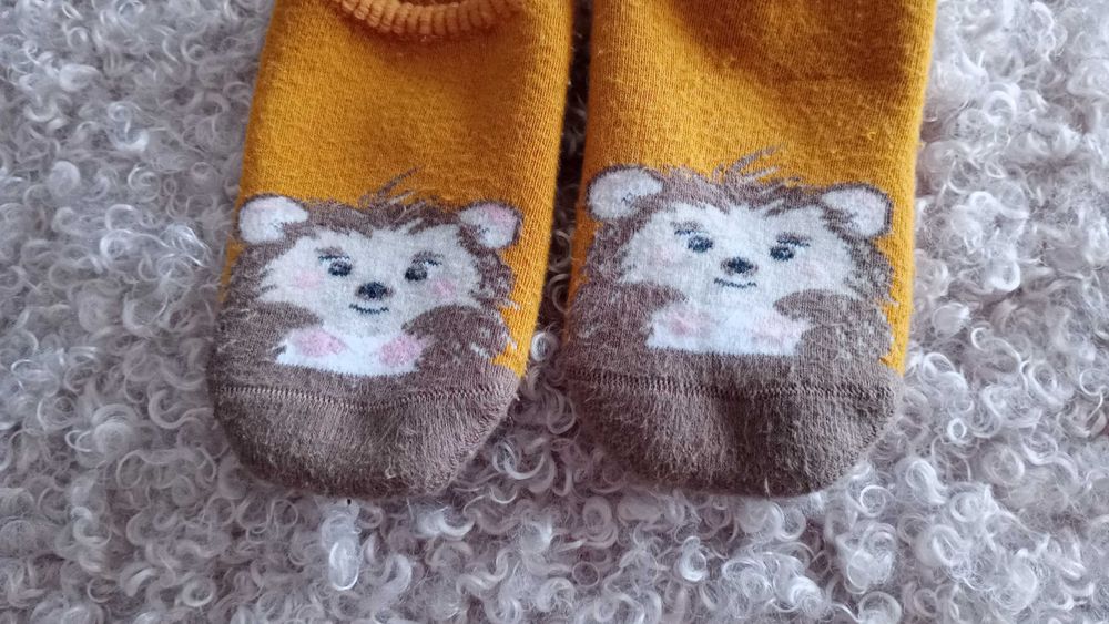 Sprzedam skarpetki antypoślizgowe