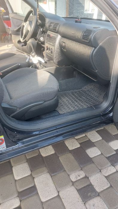 Продаж авто SEAT LEON