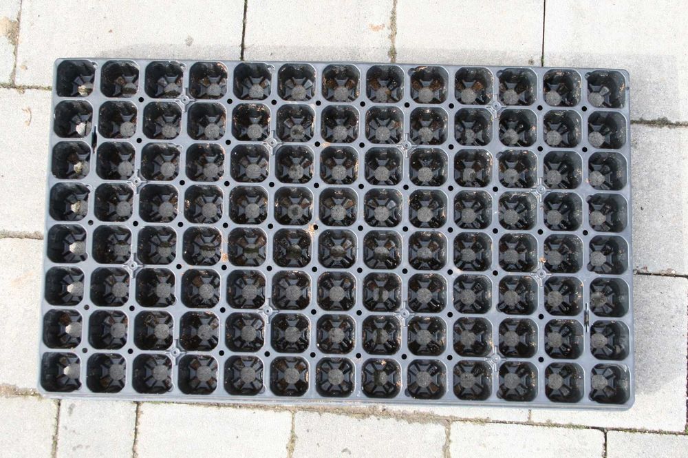 Dodniczkopaleta Wielodoniczka MULTIPLATY 104 - 30 sztuk