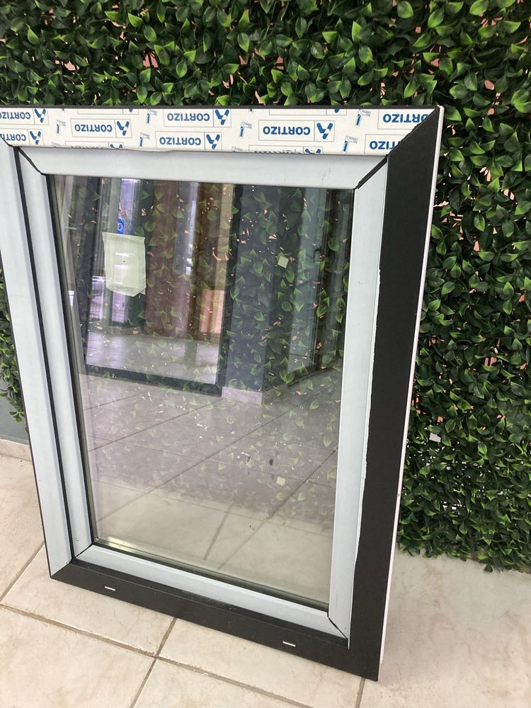 Janela pvc nova ja disponivel