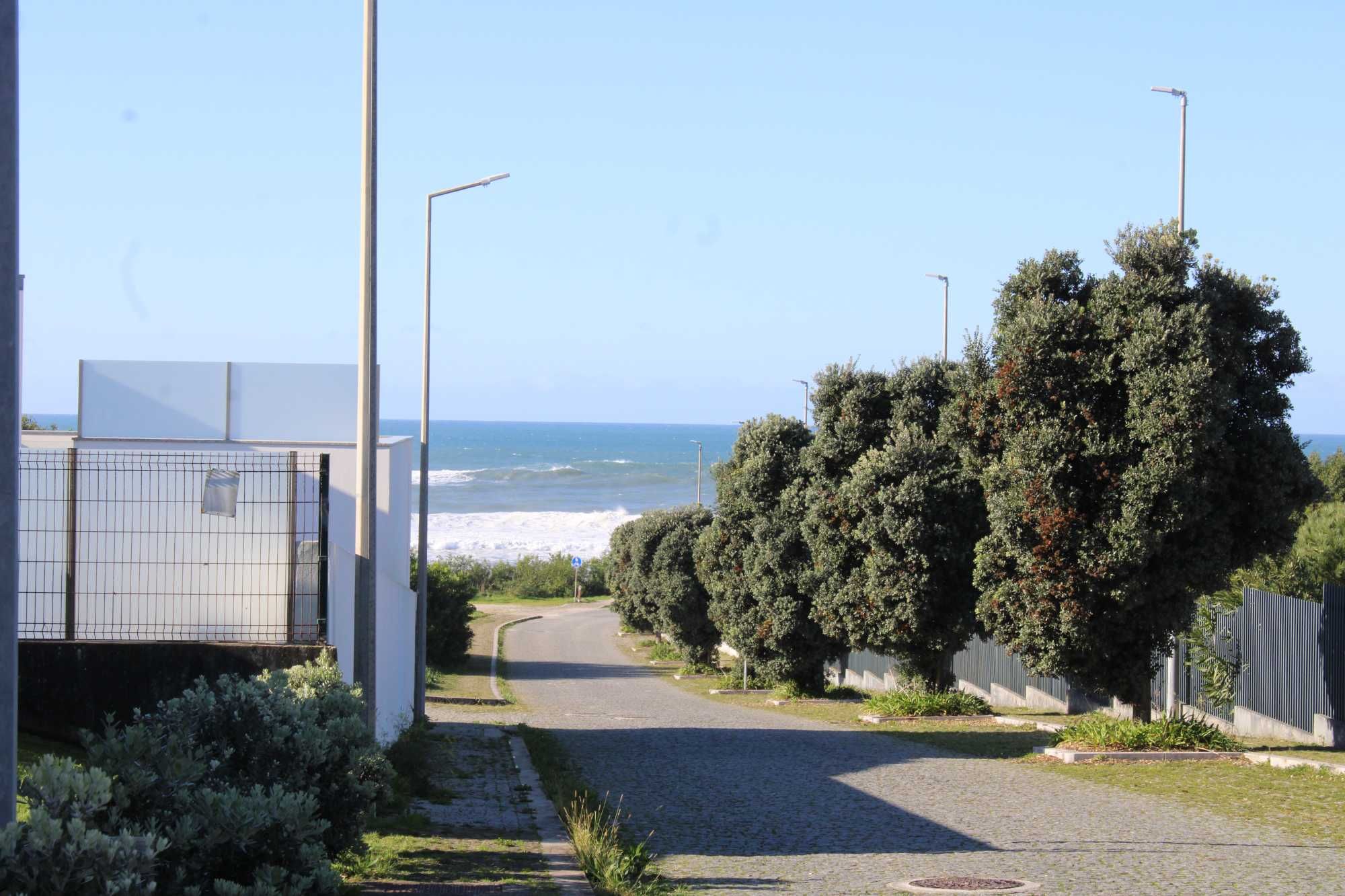 Apartamento T2 em Âncora – Perto da Praia com Vista Mar