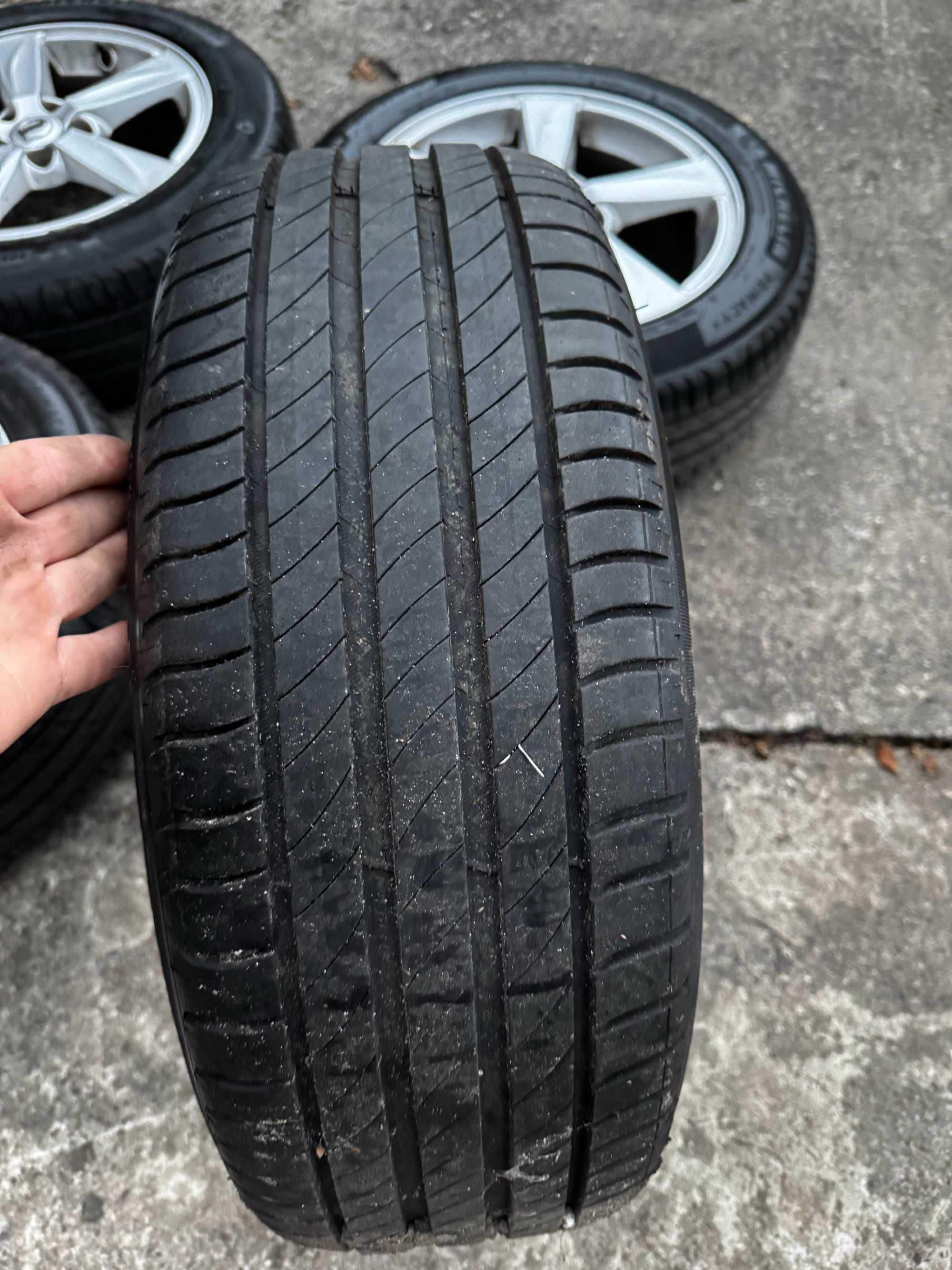 felgi z oponami michelin primacy 4  205/55/16 VOLVO v40,v60  5x108