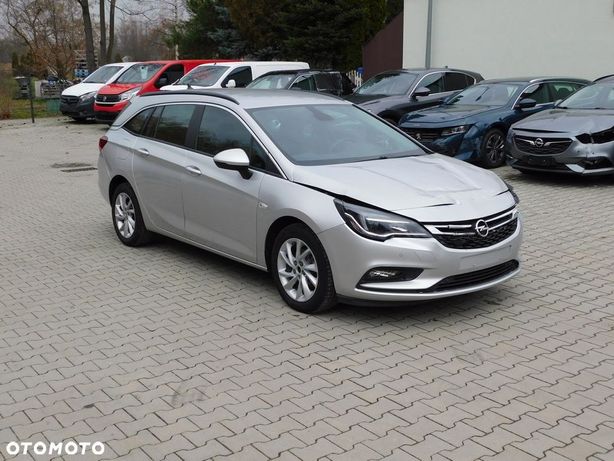 Opel Astra 1,6 Diesel 110ps Klimatyzacja Parktronik Tempomat Navi