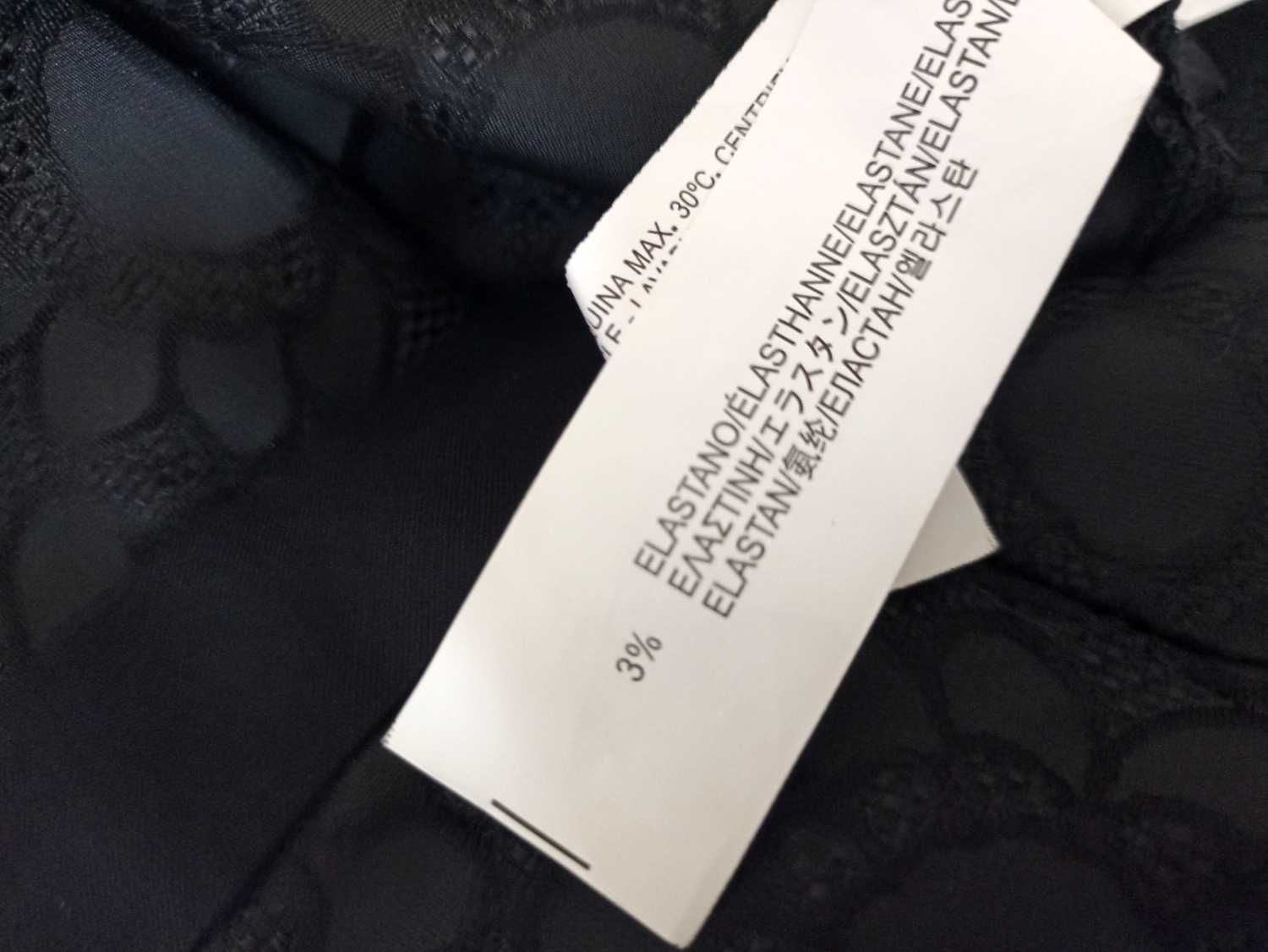 Czarne krótkie spodenki szorty stradivarius Tłoczony wzór kwiaty