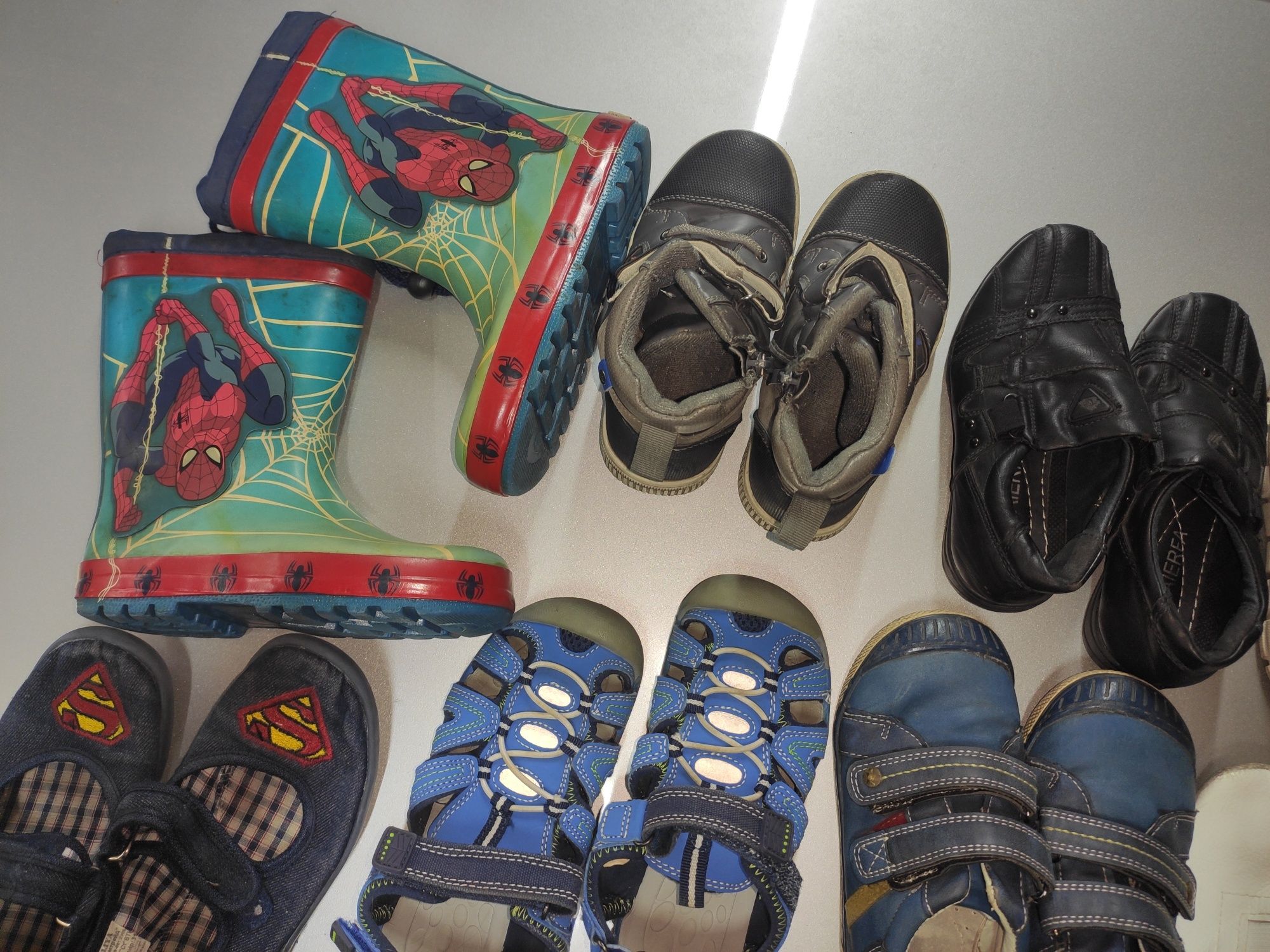 Обувь детская на мальчика,кросовки,шлепки ,сапоги, размеры 29,30