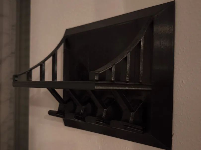 Cabide Roupeiro com Prateleira