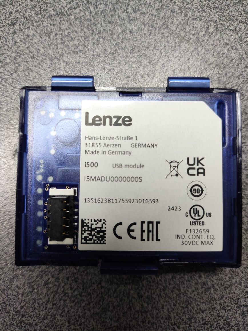 Частотний перетворювач Lenze i510 частотник 1-фазний 3*220В