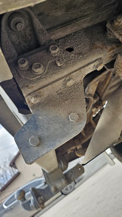 Фаркоп nissan navara прицепное устройство Ниссан навара д 40