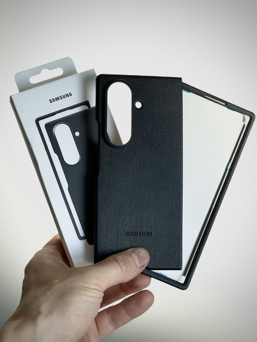 Кожанный чехол Kindsuit Case с MagSafe Galaxy Z Fold 7