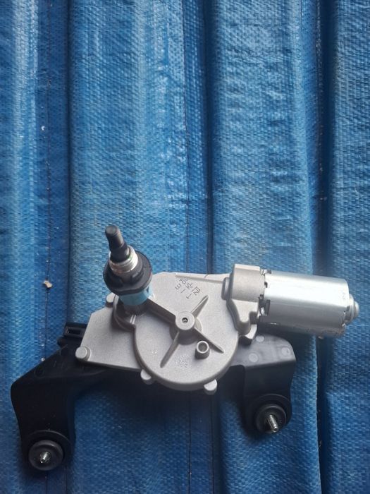 Silniczek wycieraczek hundai i30 wycieraczek tyl