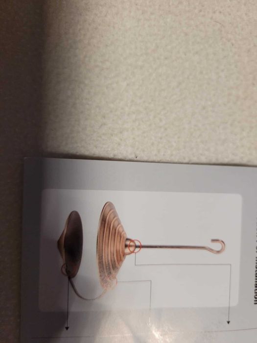 Karmnik dla ptaków z miedzi