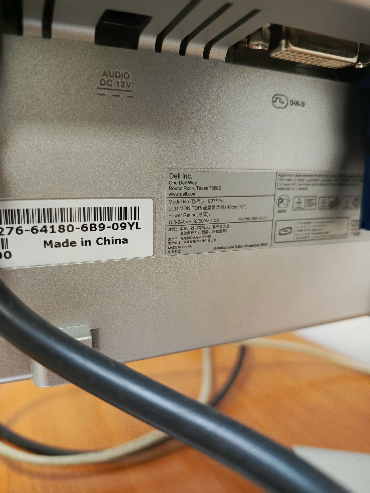 Monitor Dell  19 cali