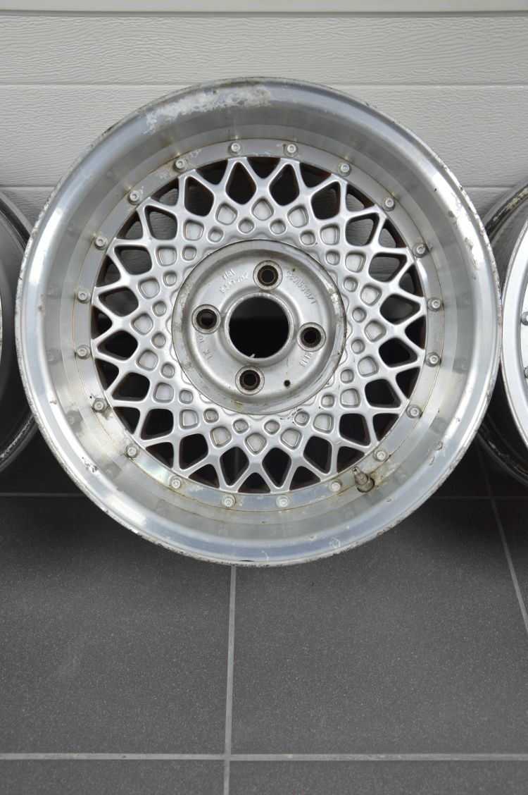 Rial cobra rs mesh 15 4x100 7j et23 8j et18 BMW E30 Golf MK1 kadett