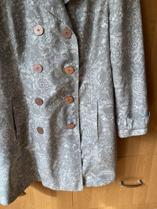 Elegancki płaszczyk we wzory – Per Una – rozmiar 18 (44–46)