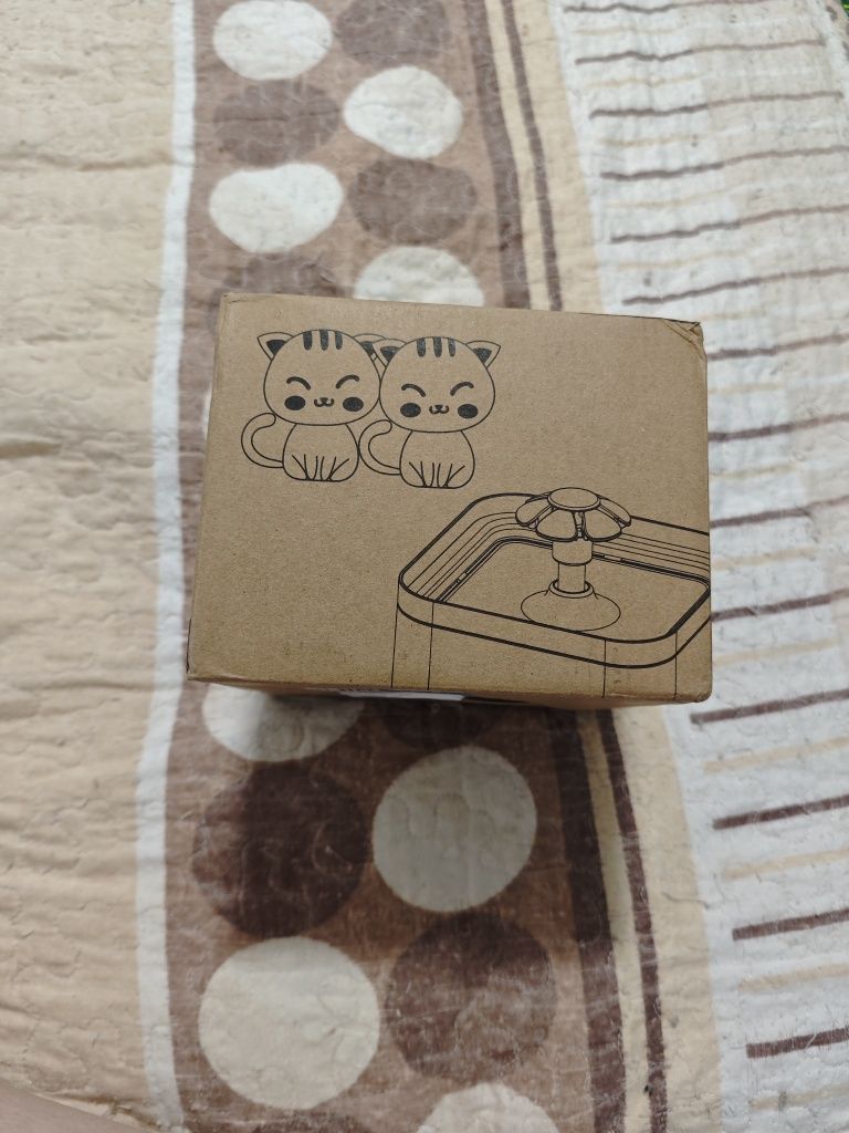 Fonte de água para gato/cão