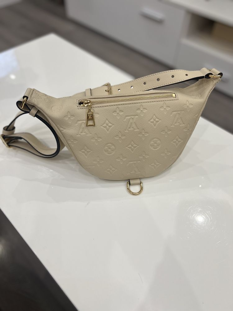 Сумка бананка Louis vuitton