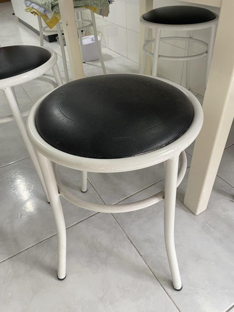 Mesa cozinha com pedra marmore grossa