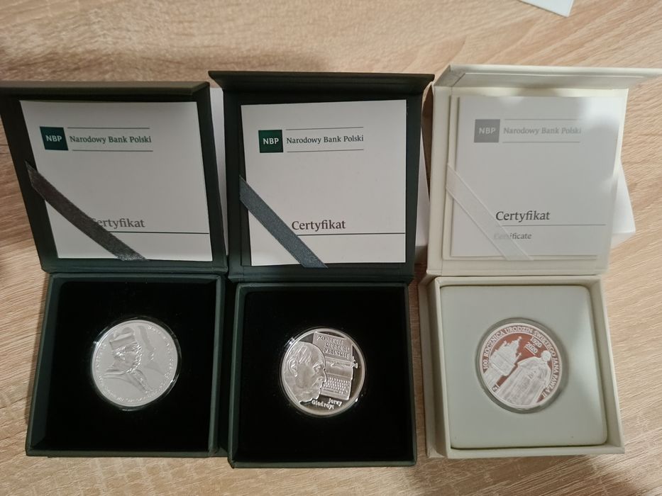 Monety srebrne NBP (m.in. obrona poczty, port w Gdyni)