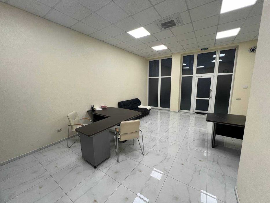 Продам комерційного приміщення з ремонтом та меблями 36.5м (Авалон)