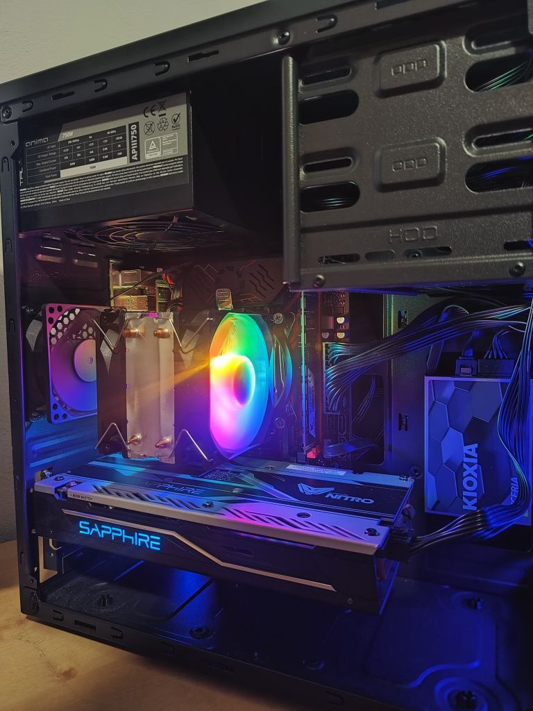 PC gaming RX 480 64gb CPU 18/36