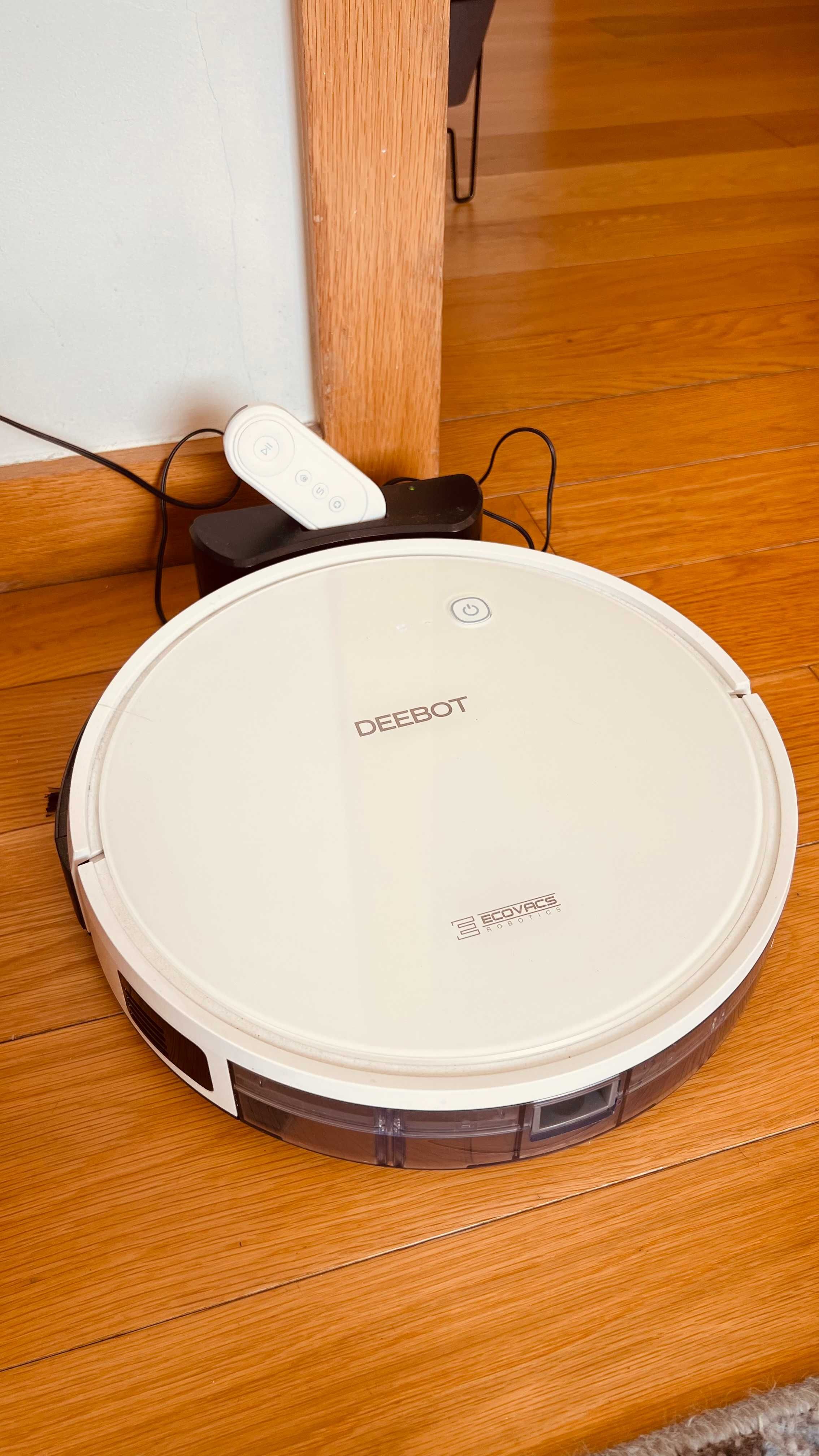 Aspirador Robô Ecovacs Deebot 600 Series – Aspira e Passa Pano