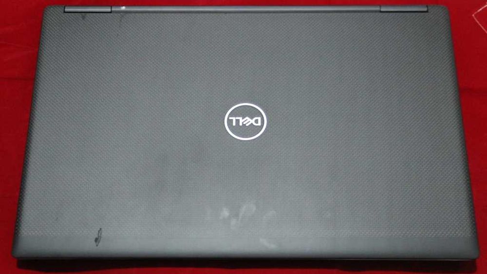 Ноутбук 17.3" Dell 7740 Core i5 Quad 9Gen|32 Gb|256 Gb|Quadro RTX 3000