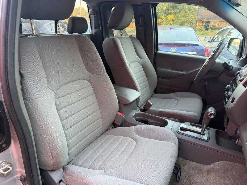 2017 Nissan Frontier S