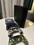Konsola PS4 1TB 3 pady + 3 gry