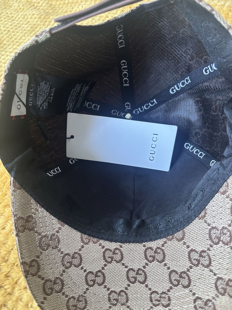 Chapeu Gucci novo