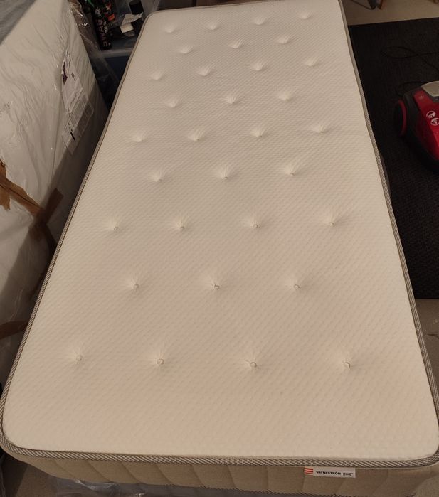 Materac, sprężyny kieszeniowe, średnio twardy i twardy 90x200
