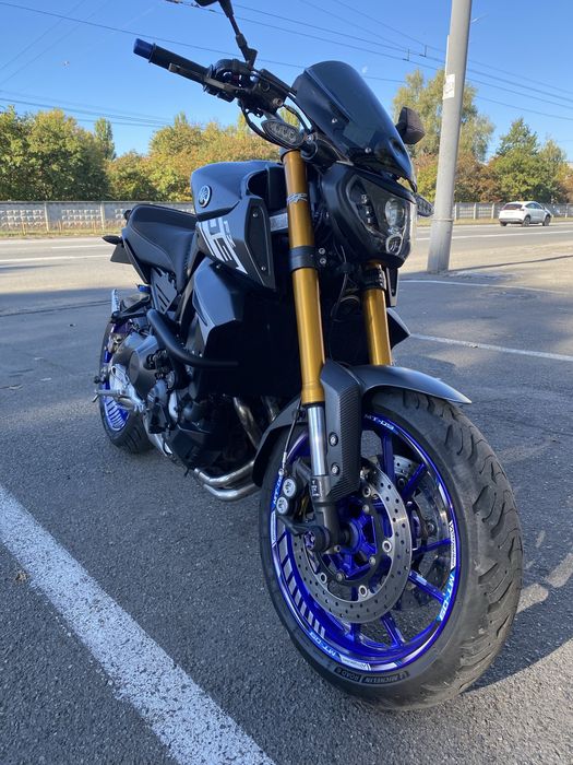 Прдам мотоцикл ямаха мт09