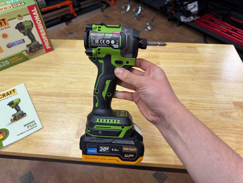 Безщітковий Акумуляторний Гвинтоверт Procraft з Акб 4.0Ah Energy