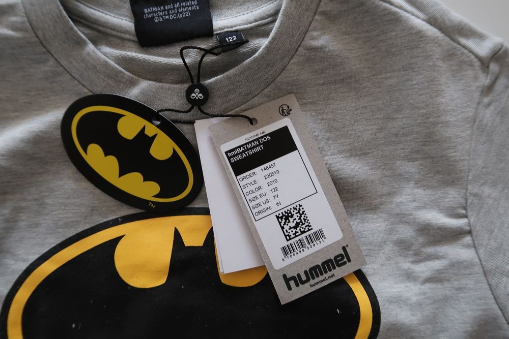 Bluza chłopięca Batman Hummel nowa 122