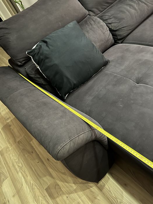 Sofá-Cama Marrom Café – Confortável e Espaçoso