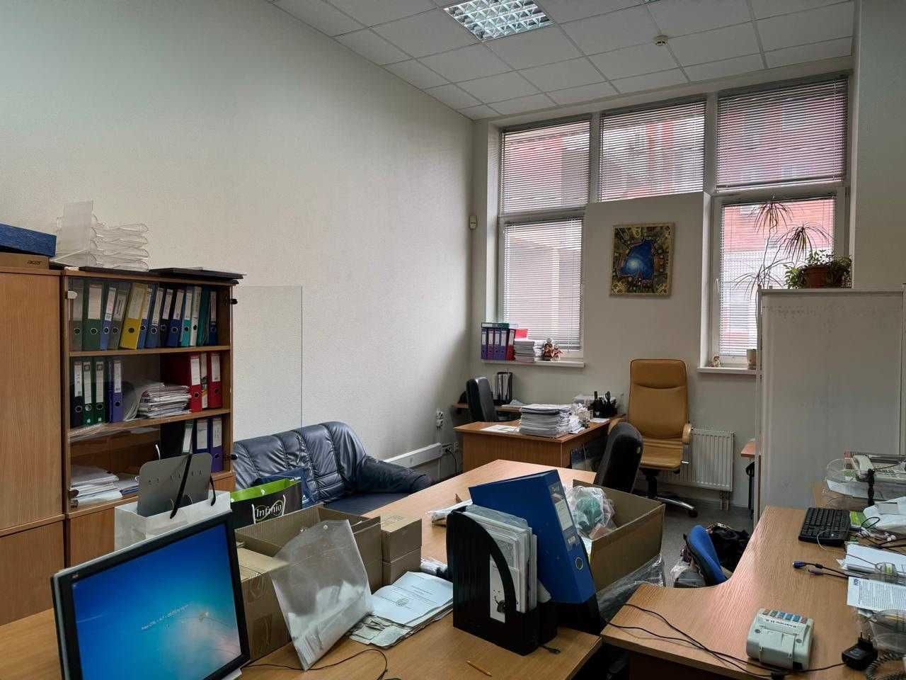 Оренда Комерційне приміщення 100 м² Фасад КПІ