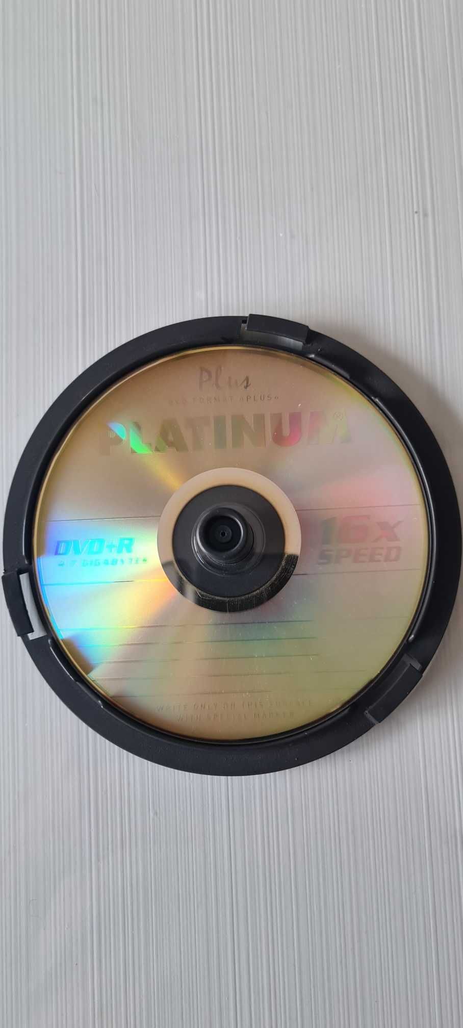 Conjunto de DVDs Virgens em Cakebox Nunca Usados