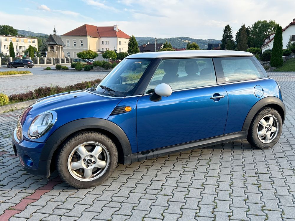 MINI COOPER 1.6 benzyna