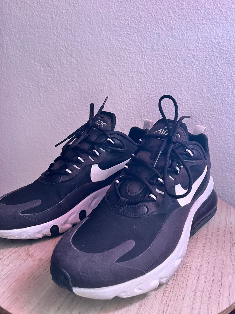 Nike Air Max 270  React