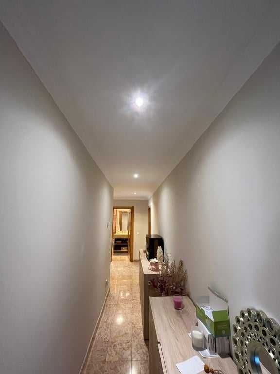 Quarto - Serra de Carnaxide/SkyCity