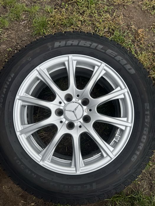 Продам диски і гуму 215/60 р 16 (5/112)