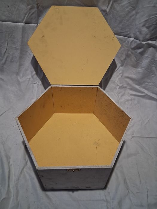 Pudelko drewniane duze